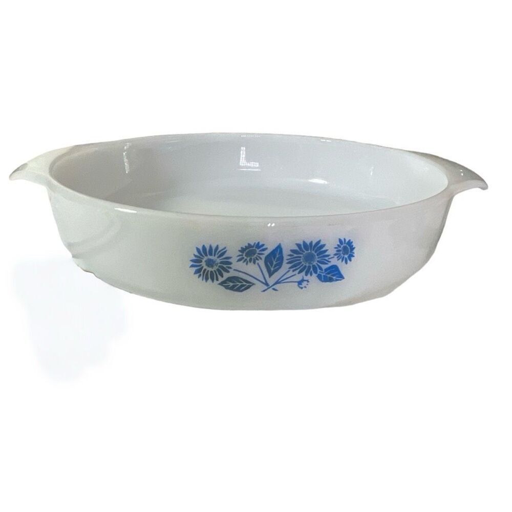 Anchor Hocking Fire-king casserole dish 9” round cornflower pattern.